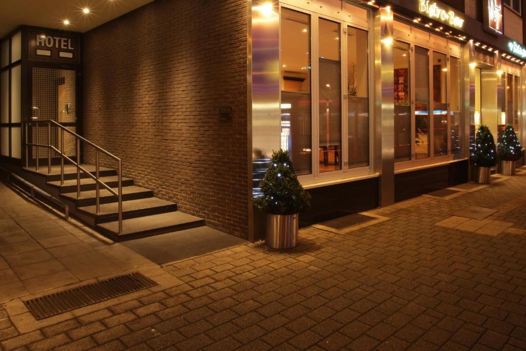 Hotel Friederichs Duisburgo Exterior foto